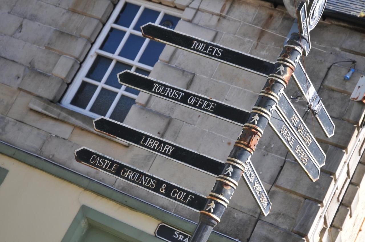 Apartament No5 Esplanade Court, Stornoway Town Centre Zewnętrze zdjęcie