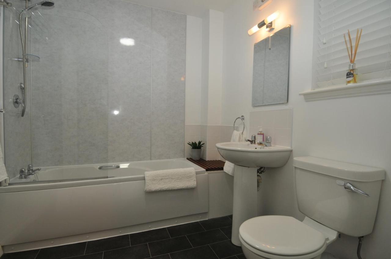 Apartament No5 Esplanade Court, Stornoway Town Centre Zewnętrze zdjęcie