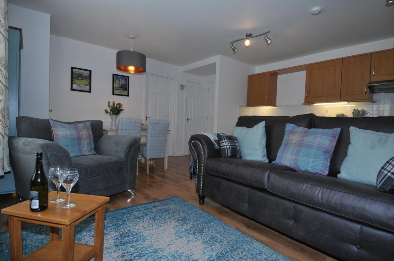 Apartament No5 Esplanade Court, Stornoway Town Centre Zewnętrze zdjęcie