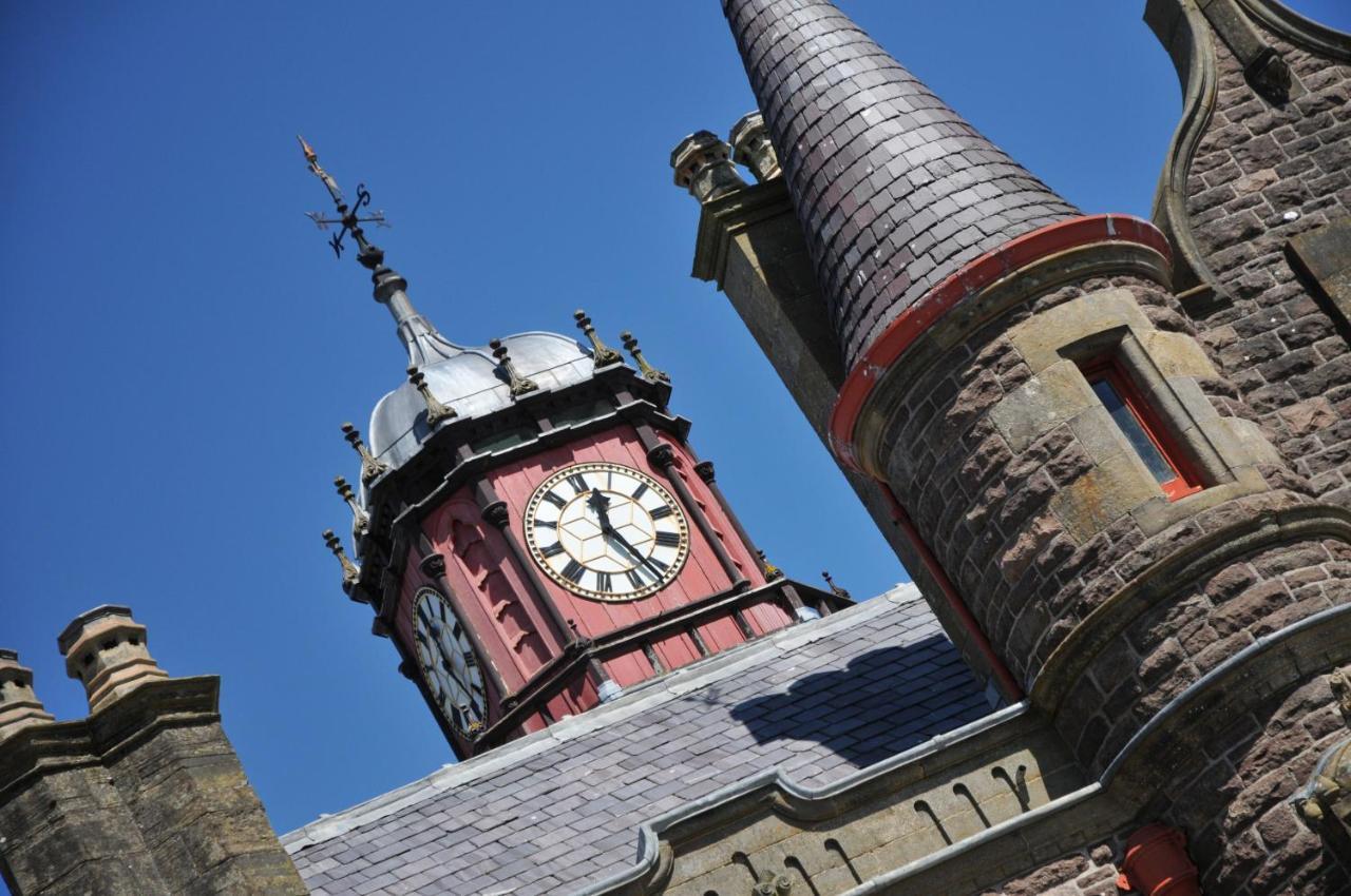 Apartament No5 Esplanade Court, Stornoway Town Centre Zewnętrze zdjęcie