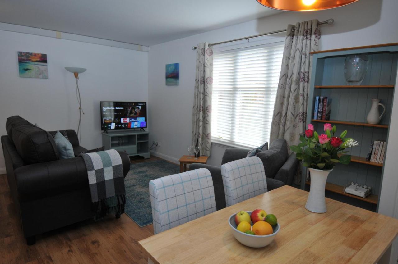 Apartament No5 Esplanade Court, Stornoway Town Centre Zewnętrze zdjęcie