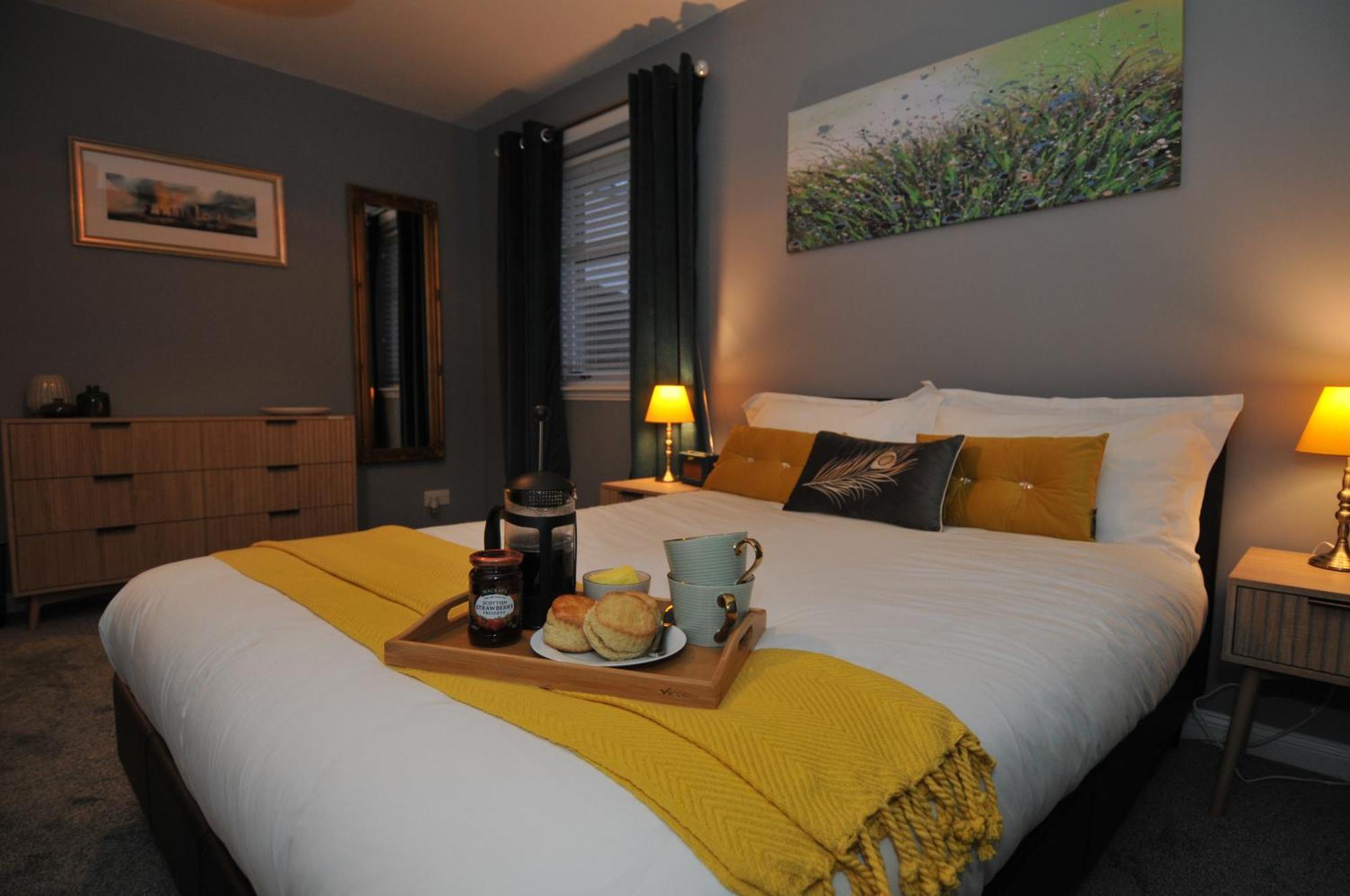Apartament No5 Esplanade Court, Stornoway Town Centre Zewnętrze zdjęcie